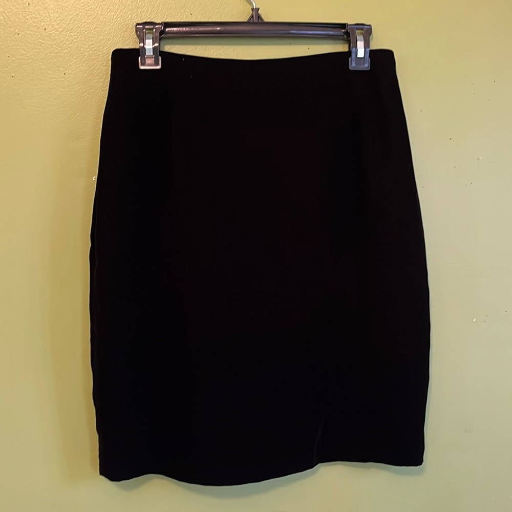 EUC‎ Black Velvet Skirt